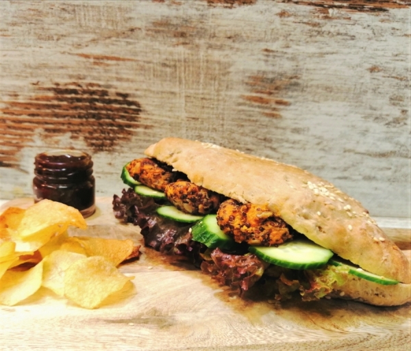 Burger with quinoa and sweet potato